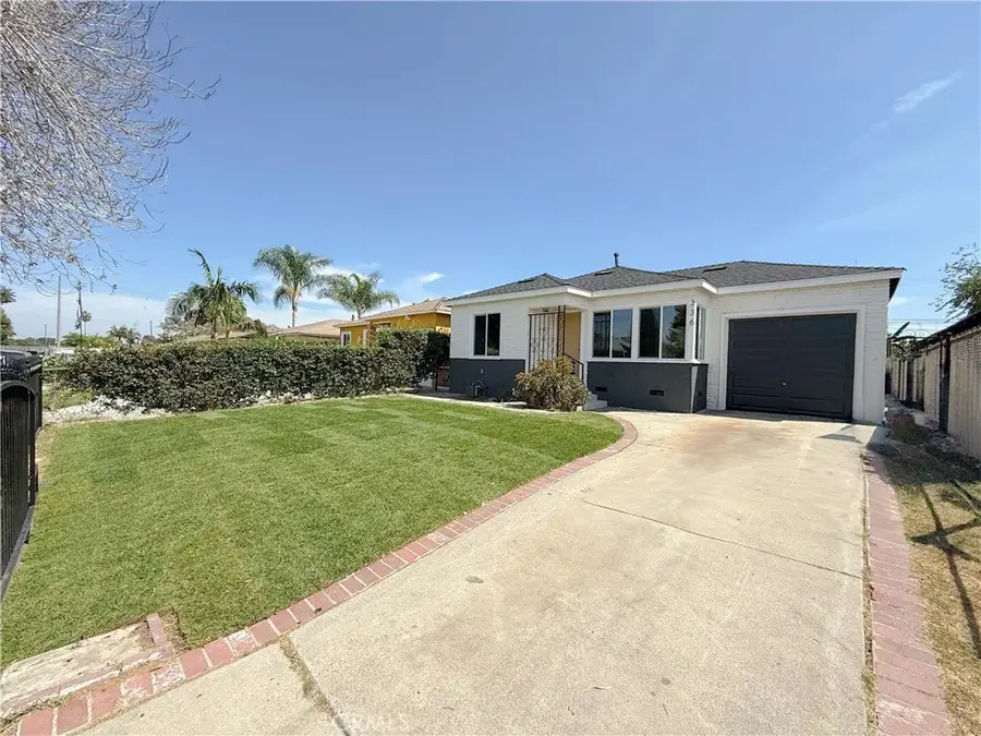 336 W Caldwell Street, Compton, CA 90220 - #2
