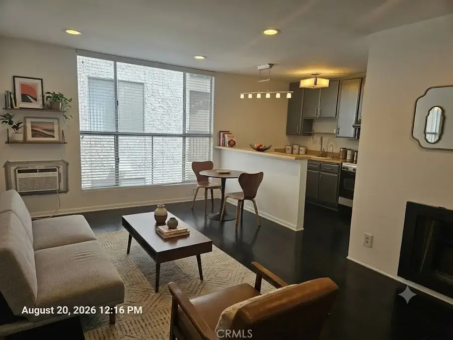 11645 Montana Avenue #110, Los Angeles, CA 90049 - #2