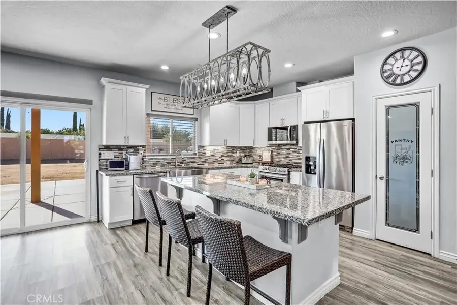 11078 Redwood Avenue, Hesperia, CA 92345 - #2
