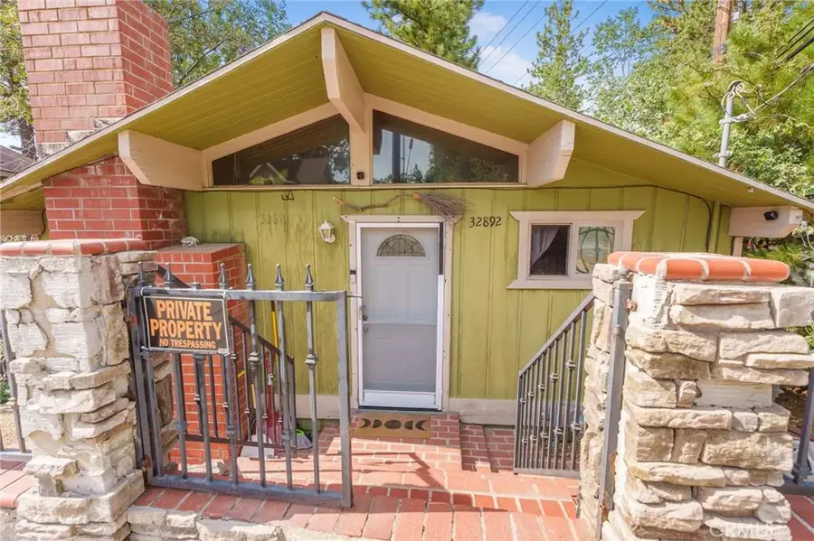 32892 Lone Pine, Running Springs, CA 92382 - #2