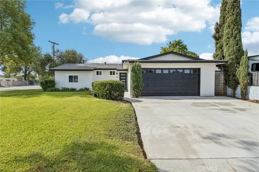 8868 Randolph Street, Riverside, CA 92503 - #2