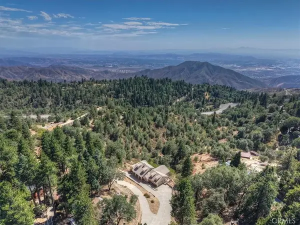 30607 Ferndale, Running Springs, CA 92382