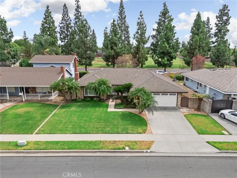 302 Sarah Avenue, Placentia, CA 92870 - #2