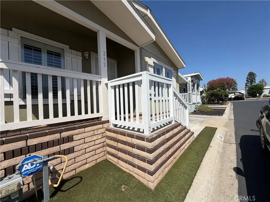 3700 Buchanan #212, Riverside, CA 92503 - #3
