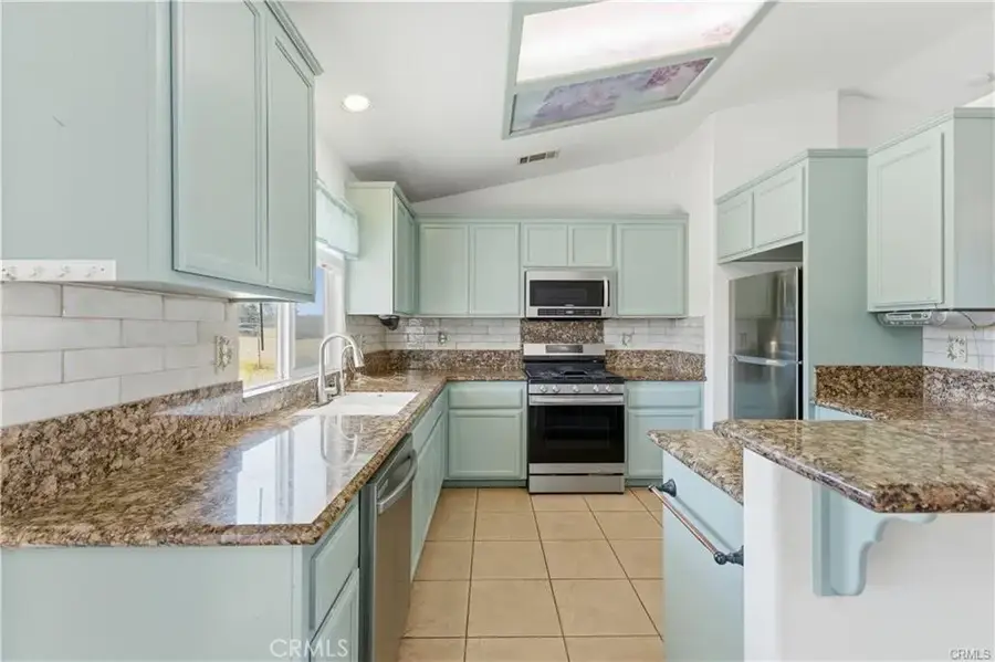 15507 Don Roberto Road, Victorville, CA 92394 - #3