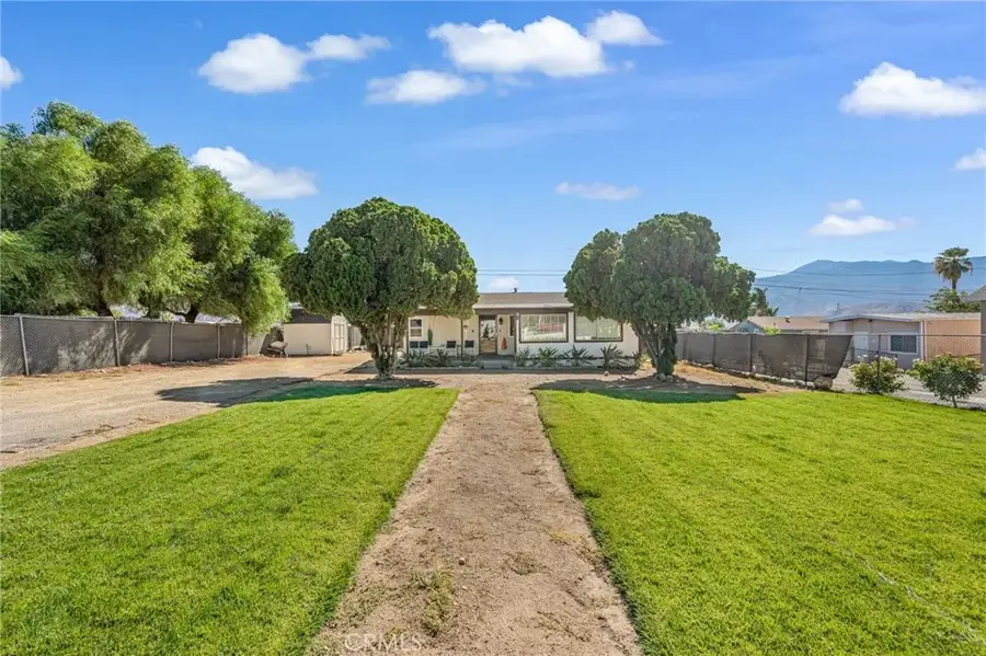 934 N Almond Way, Banning, CA 92220 - #2