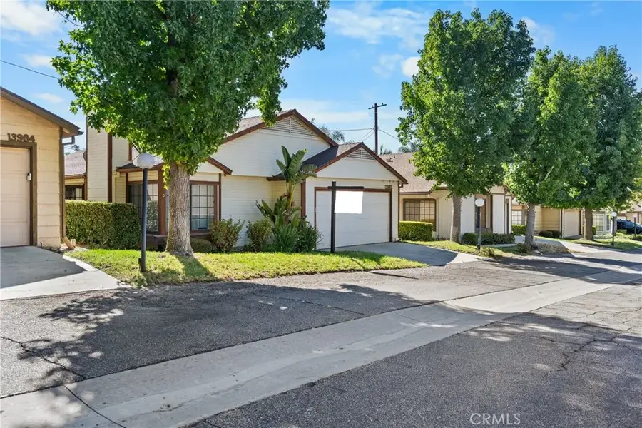 13982 Olive Grove Lane, Sylmar, CA 91342 - #3