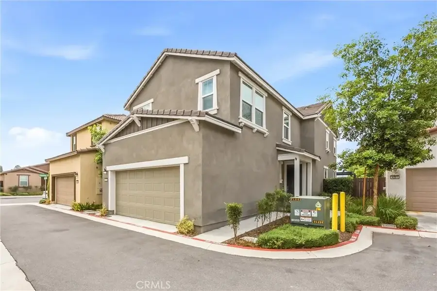 4247 Bravado Ct, Riverside, CA 92505 - #2