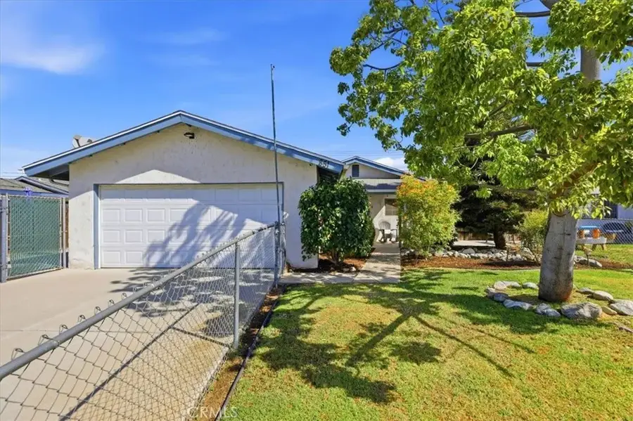 851 Garden Grove, Norco, CA 92860 - #2