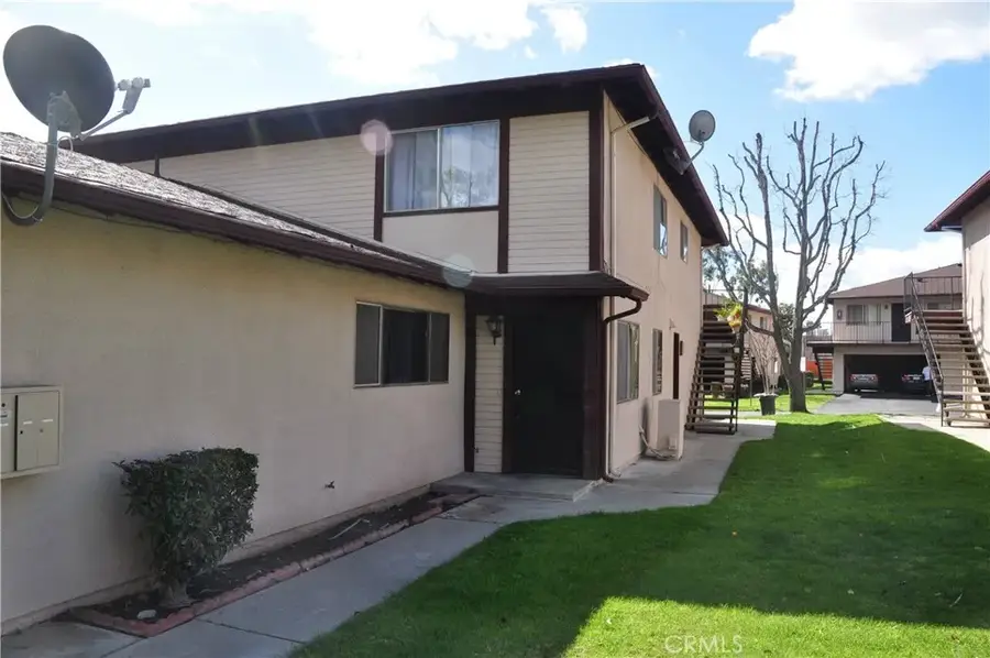 1102 W Calle Del Sol, Azusa, CA 91702 - #2