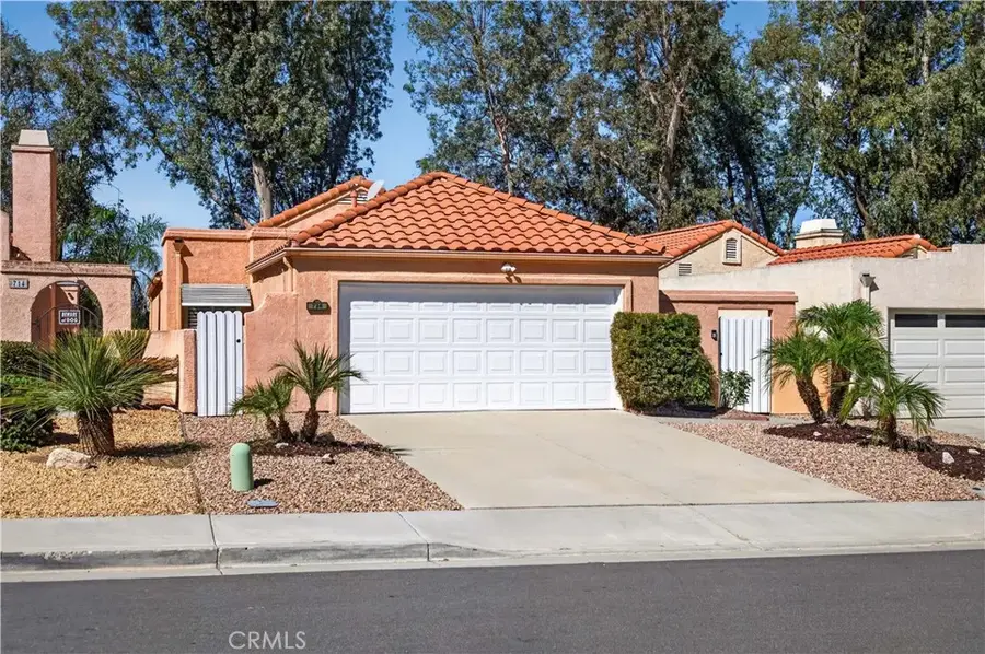726 Verona, San Jacinto, CA 92583 - #2