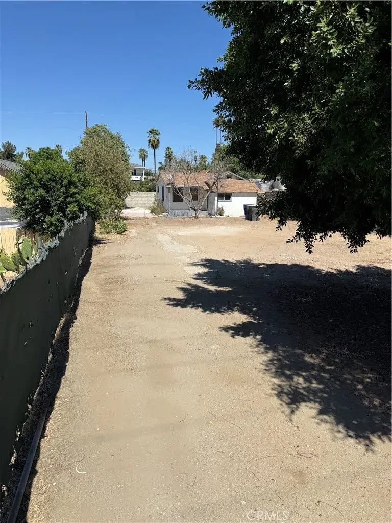 2961 11th, Riverside, CA 92507 - #2