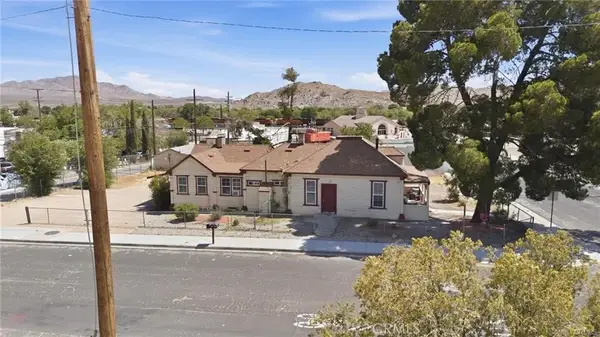 15604 6th, Victorville, CA 92395