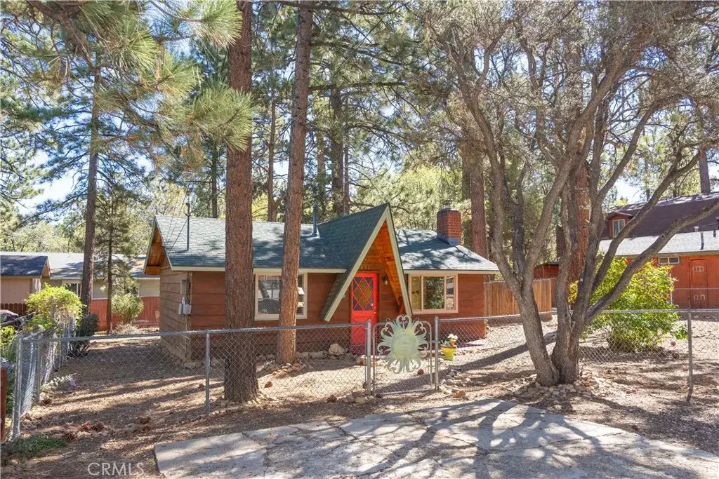 337 Holmes Lane, Sugarloaf, CA 92386 - #1
