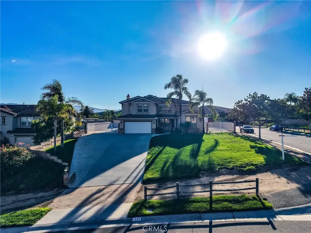 1560 Dodge Way, Norco, CA 92860 - #1