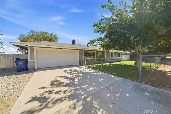 16523 Mackennas Gold Avenue, Lake Los Angeles, CA 93591