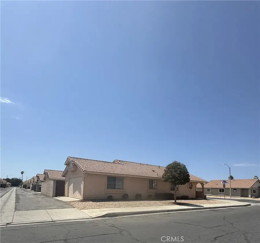 844 La Morena, Hemet, CA 92545 - #2