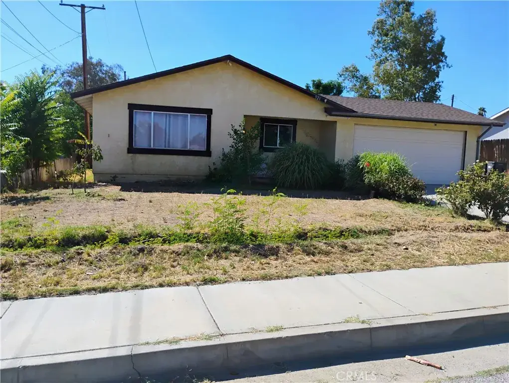 321 Park, Banning, CA 92220 - #1