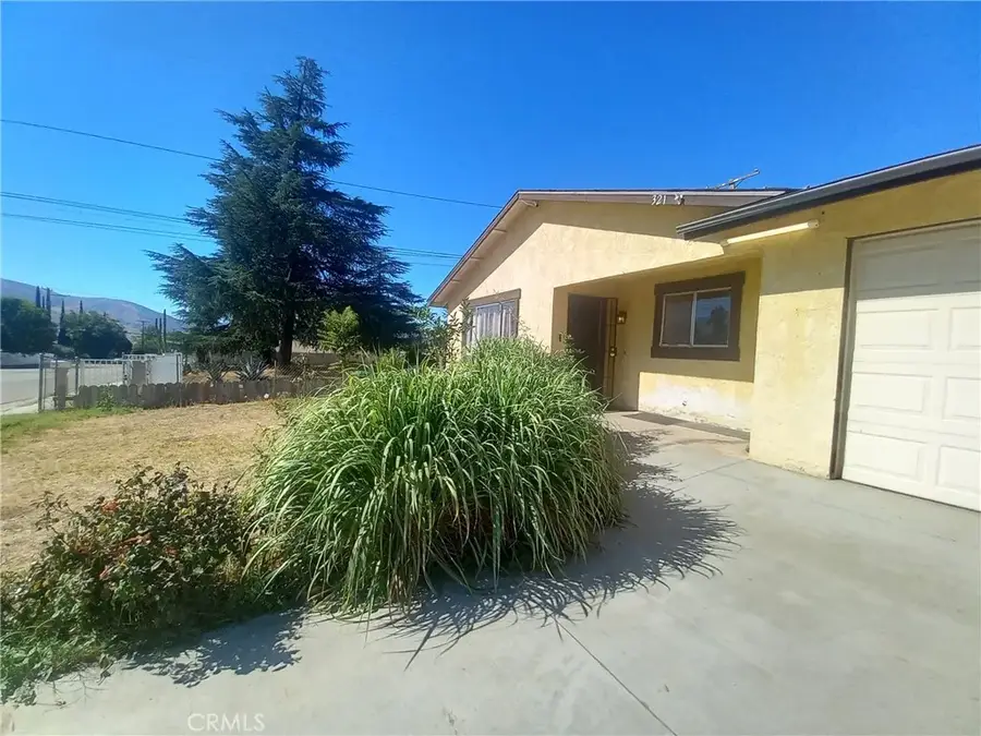321 Park, Banning, CA 92220 - #2