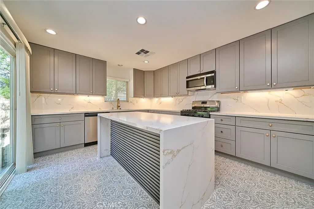 1741 E D, Ontario, CA 91764 - #1