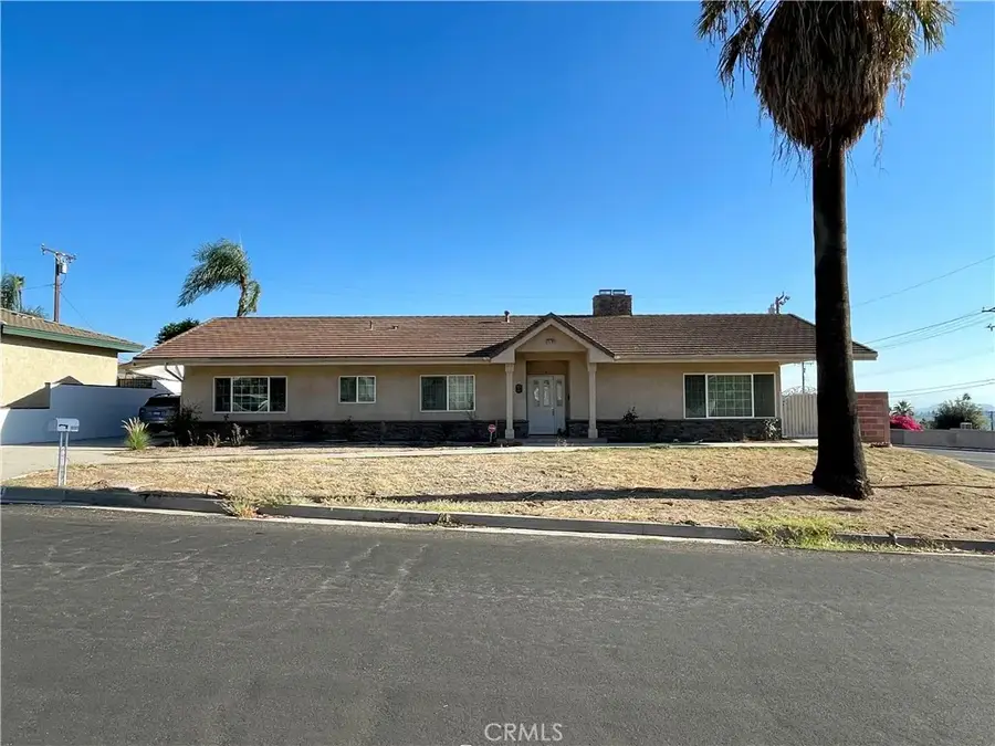 25701 Alto, San Bernardino, CA 92404 - #2