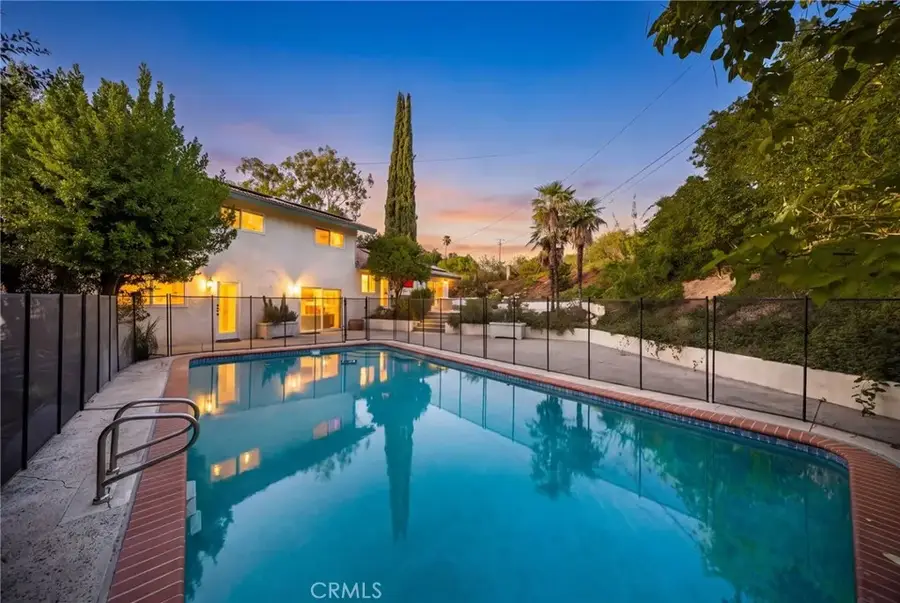 662 Valley View, Redlands, CA 92373 - #2
