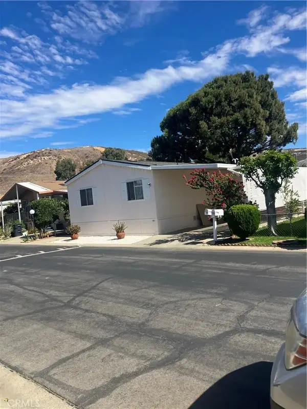 777 S Temescal St. #110, Corona, CA 92879
