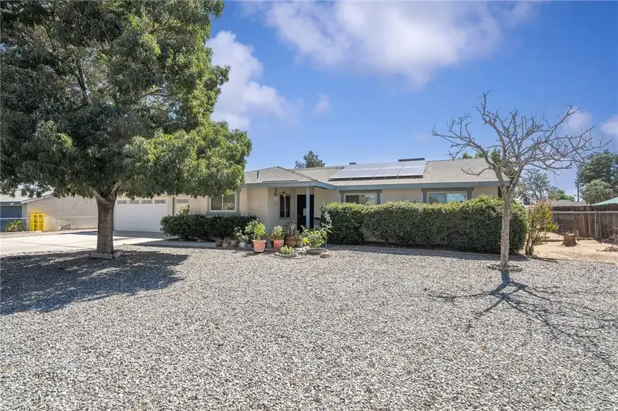15225 Mesa Street, Hesperia, CA 92345 - #2