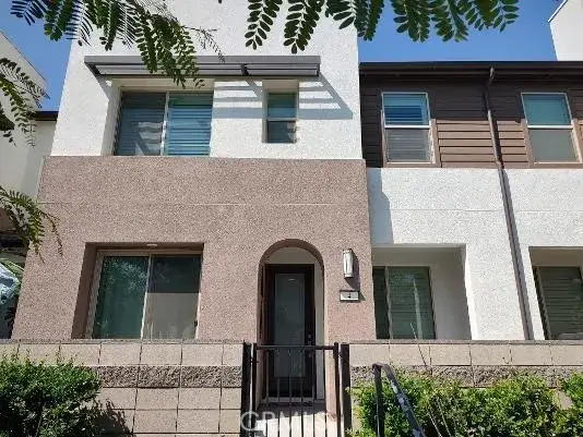 3690 E Peckham Paseo #4, Ontario, CA 91761