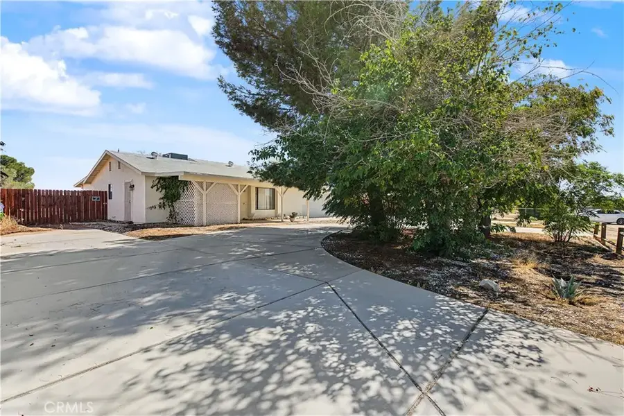 12787 Algonquin Road, Apple Valley, CA 92308 - #3