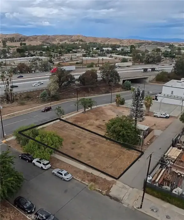 521 Edgar, Beaumont, CA 92223