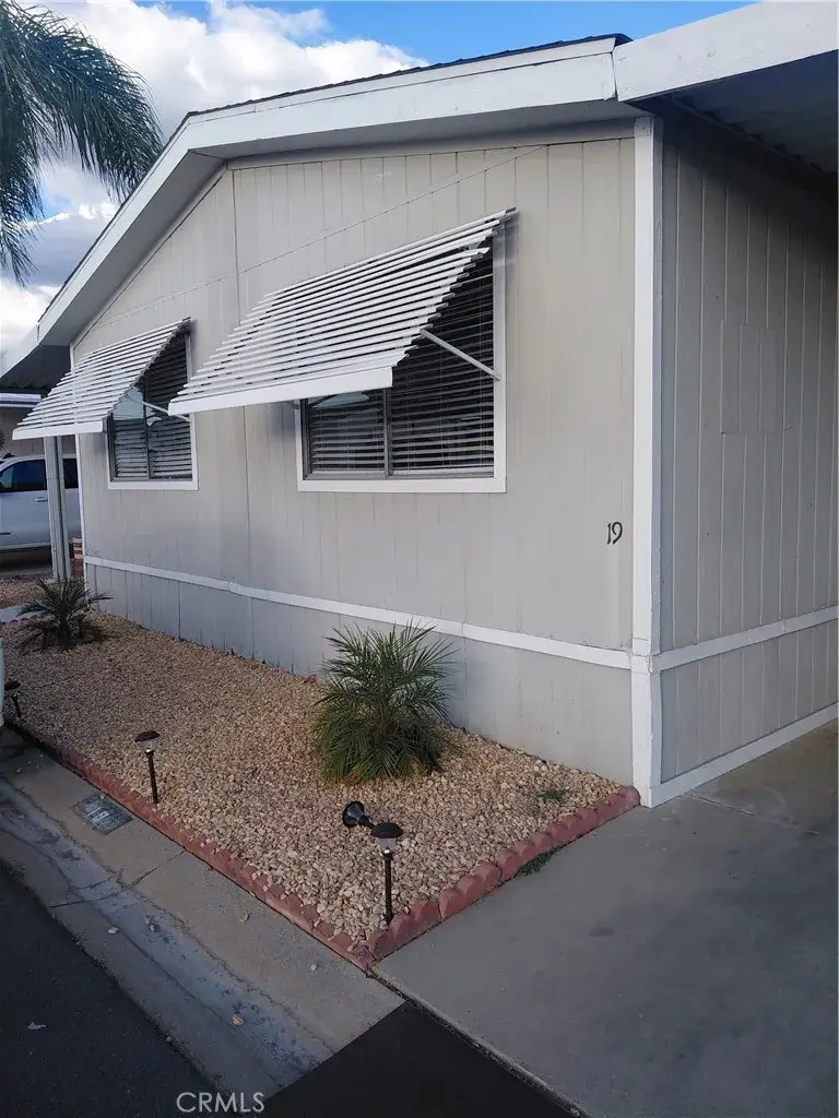 5700 W. Wilson #19, Banning, CA 92220 - #1