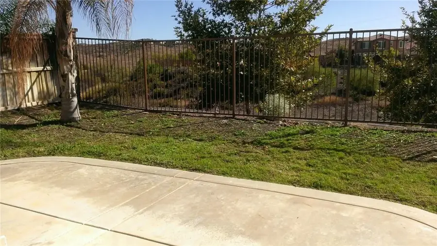 45045 Bronze Star, Lake Elsinore, CA 92532 - #3