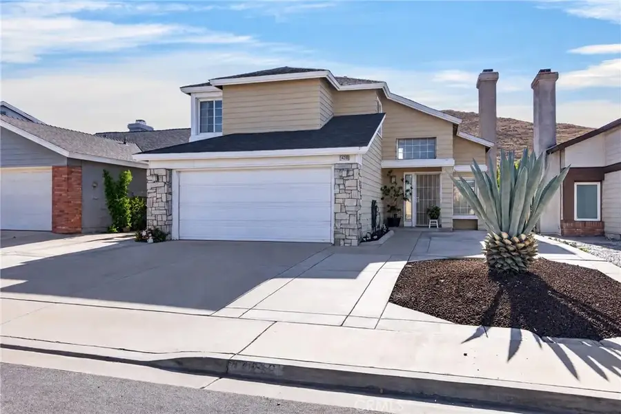 14239 Long View Drive, Fontana, CA 92337 - #3