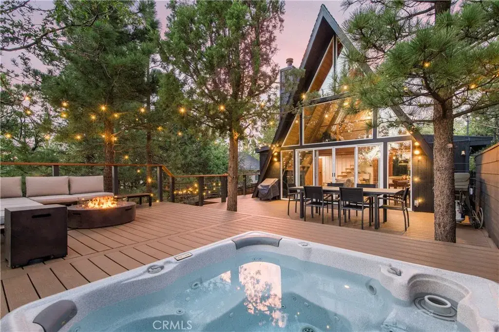 587 Villa Grove Avenue, Big Bear City, CA 92314 - #1