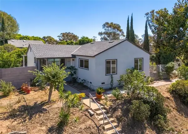 11802 S Van Ness Avenue South, Hawthorne, CA 90250