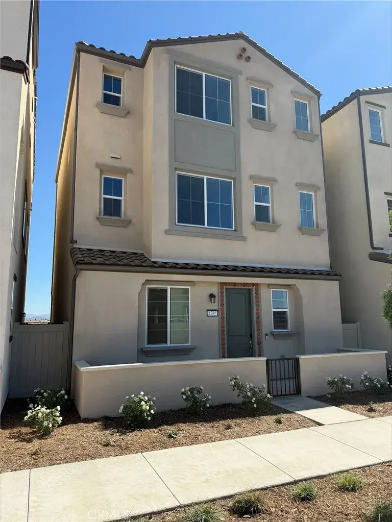 4732 South Momentum Paseo, Ontario, CA 91761 - #1