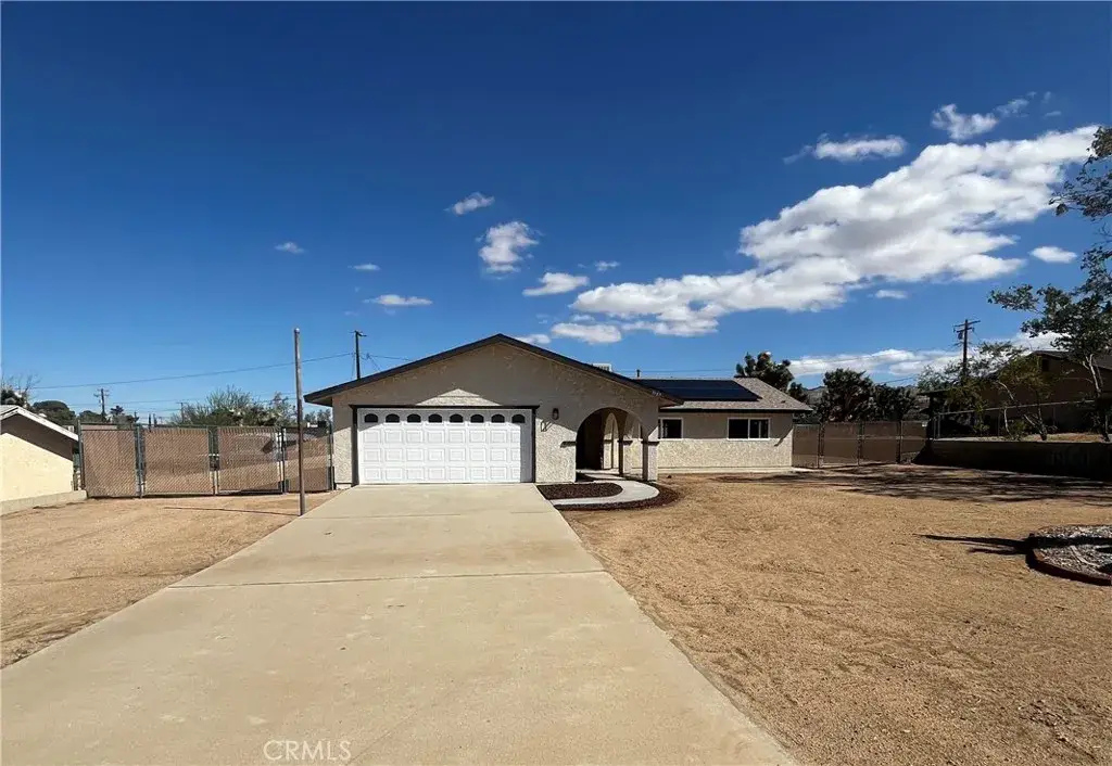7187 La Habra, Yucca Valley, CA 92284 - #1