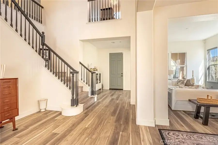 596 Hacienda Drive, Riverside, CA 92507 - #3