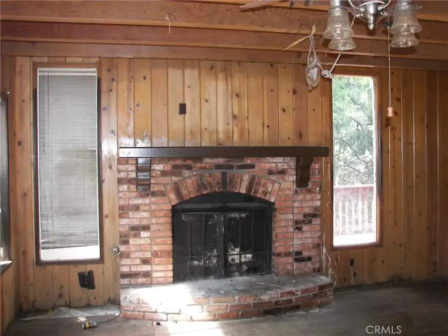 23730 Lakeview, Crestline, CA 92325 - #3