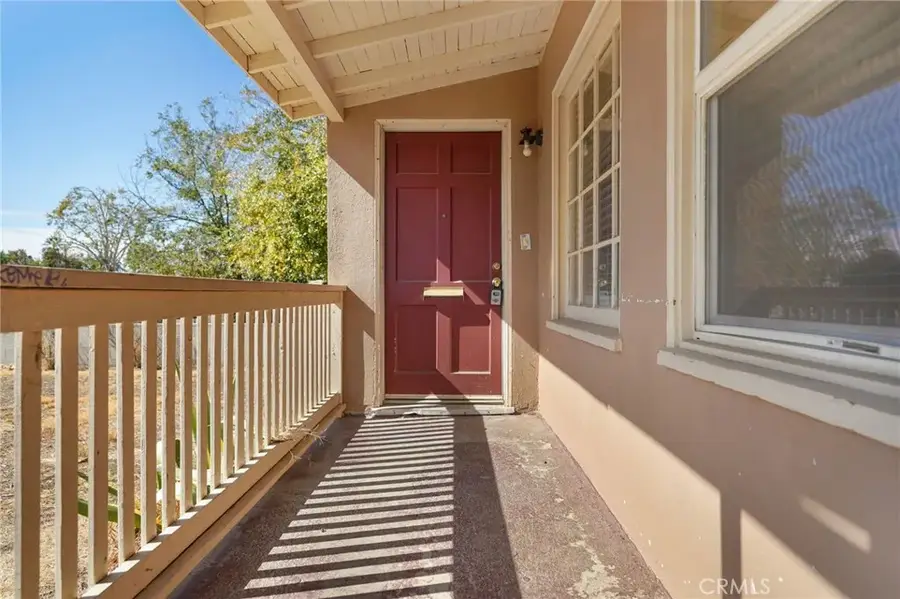 906 2nd, Bakersfield, CA 93304 - #3