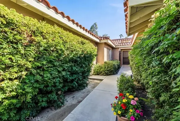 200 Seville Circle, Palm Desert, CA 92260