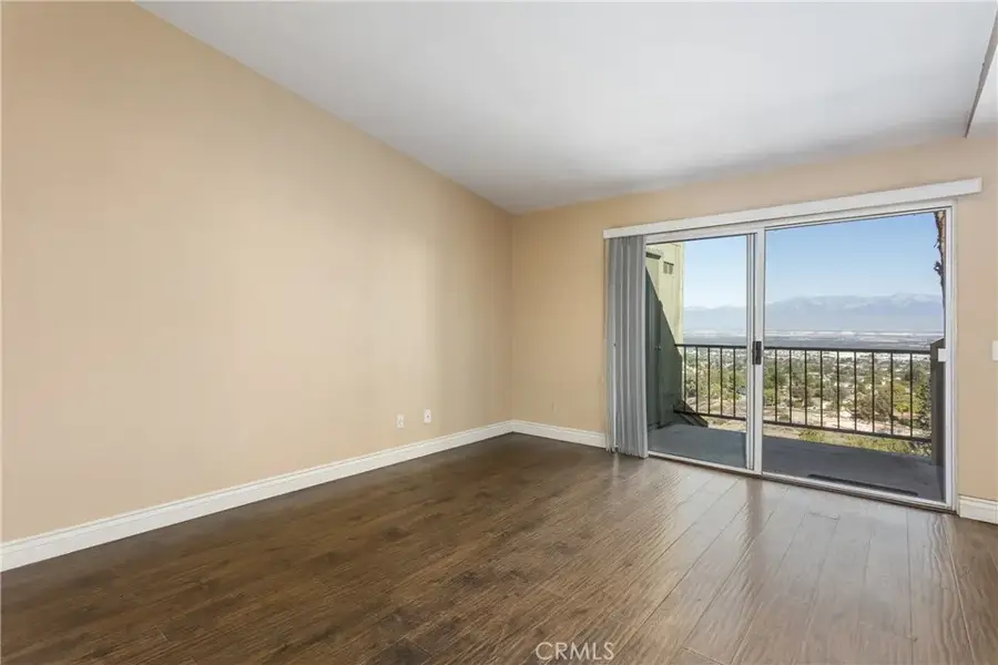 2568 Avenida Del Vista #202, Corona, CA 92882 - #2
