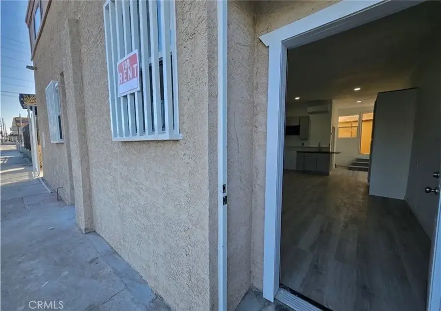 9705 S Normandie, Los Angeles, CA 90044 - #3