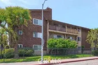 8505 Columbus Avenue #315, North Hills, CA 91343