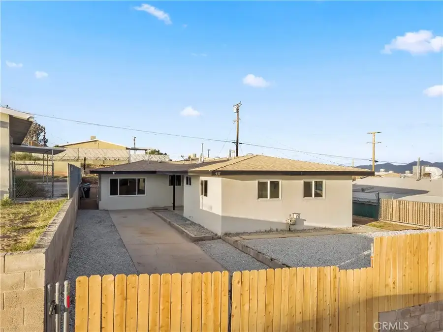 937 E Elizabeth Street, Barstow, CA 92311 - #2