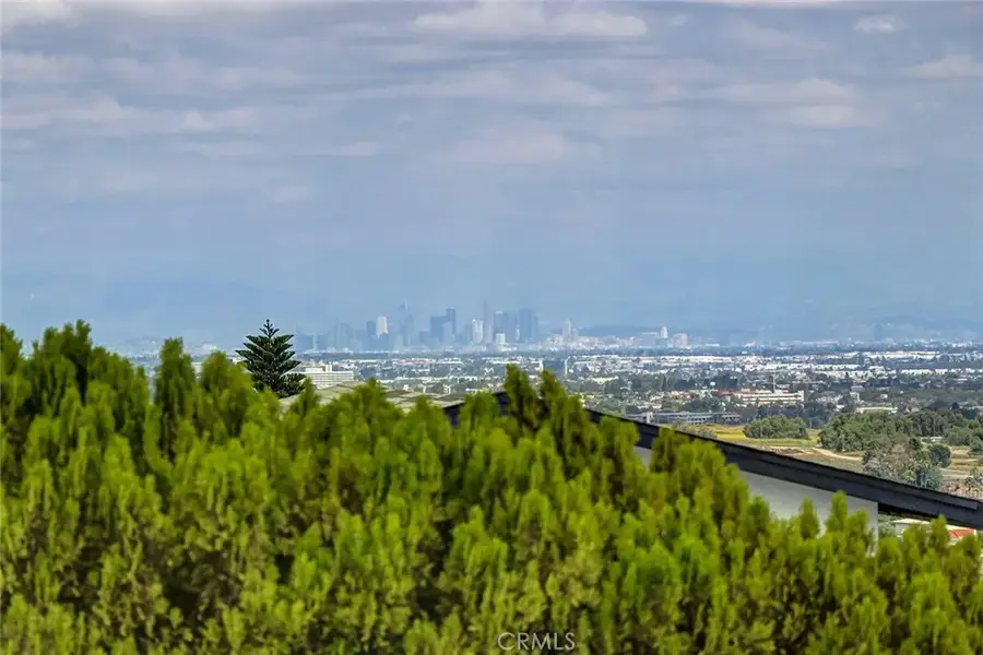 404 Hanford Avenue, San Pedro, CA 90732 - #3