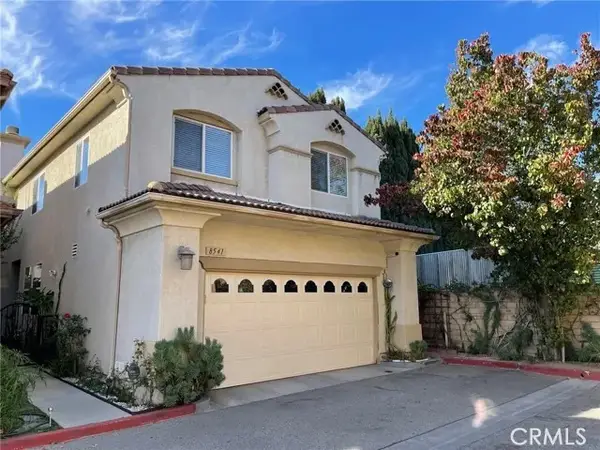 8541 Thunderbird, North Hills, CA 91343