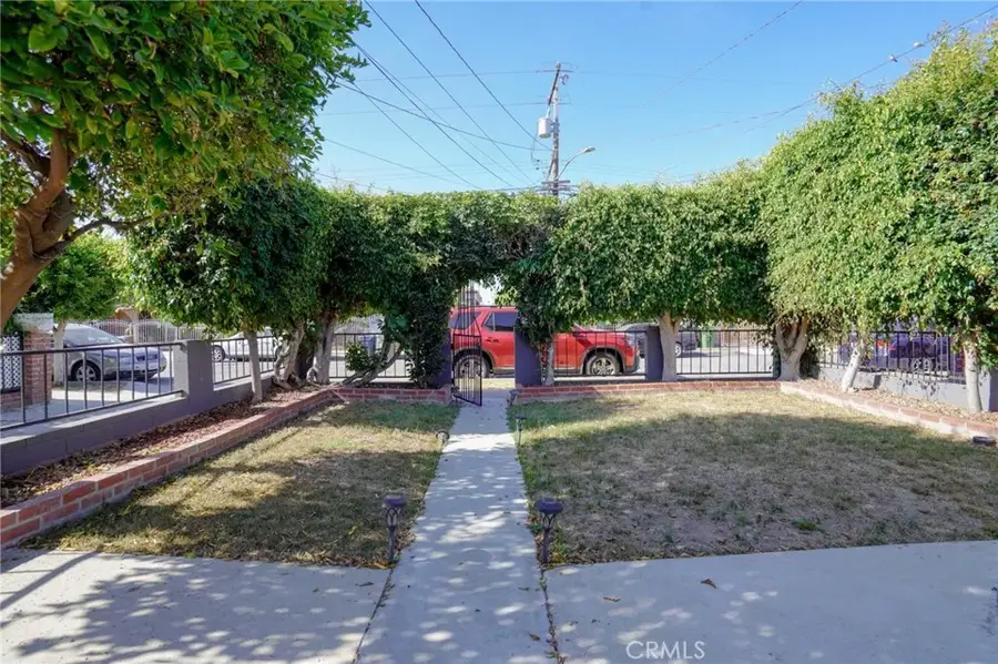4134 W 107th, Inglewood, CA 90304 - #2