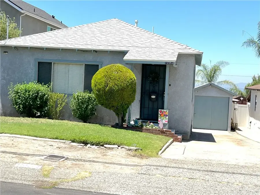10563 Las Lunitas Avenue, Tujunga, CA 91042 - Image #2